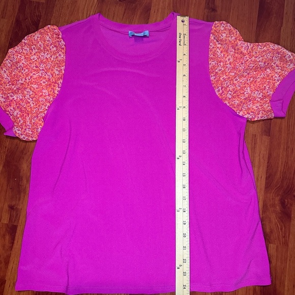 CeCe Pink Top with Orange Floral Sleeves - Picture 7 of 10